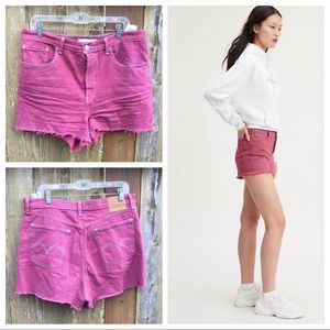 Levi’s Ribcage High Rise Shorts Sz 33
